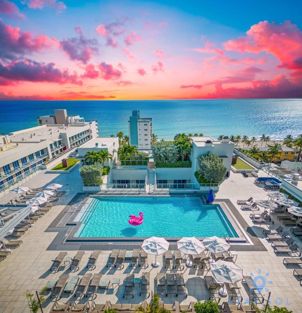 Rooftop Pool & Hot Tub - Gym - Hollywood Beach ภายนอก รูปภาพ
