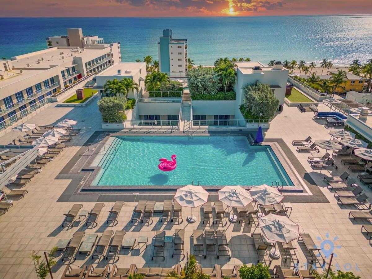 Rooftop Pool & Hot Tub - Gym - Hollywood Beach ภายนอก รูปภาพ