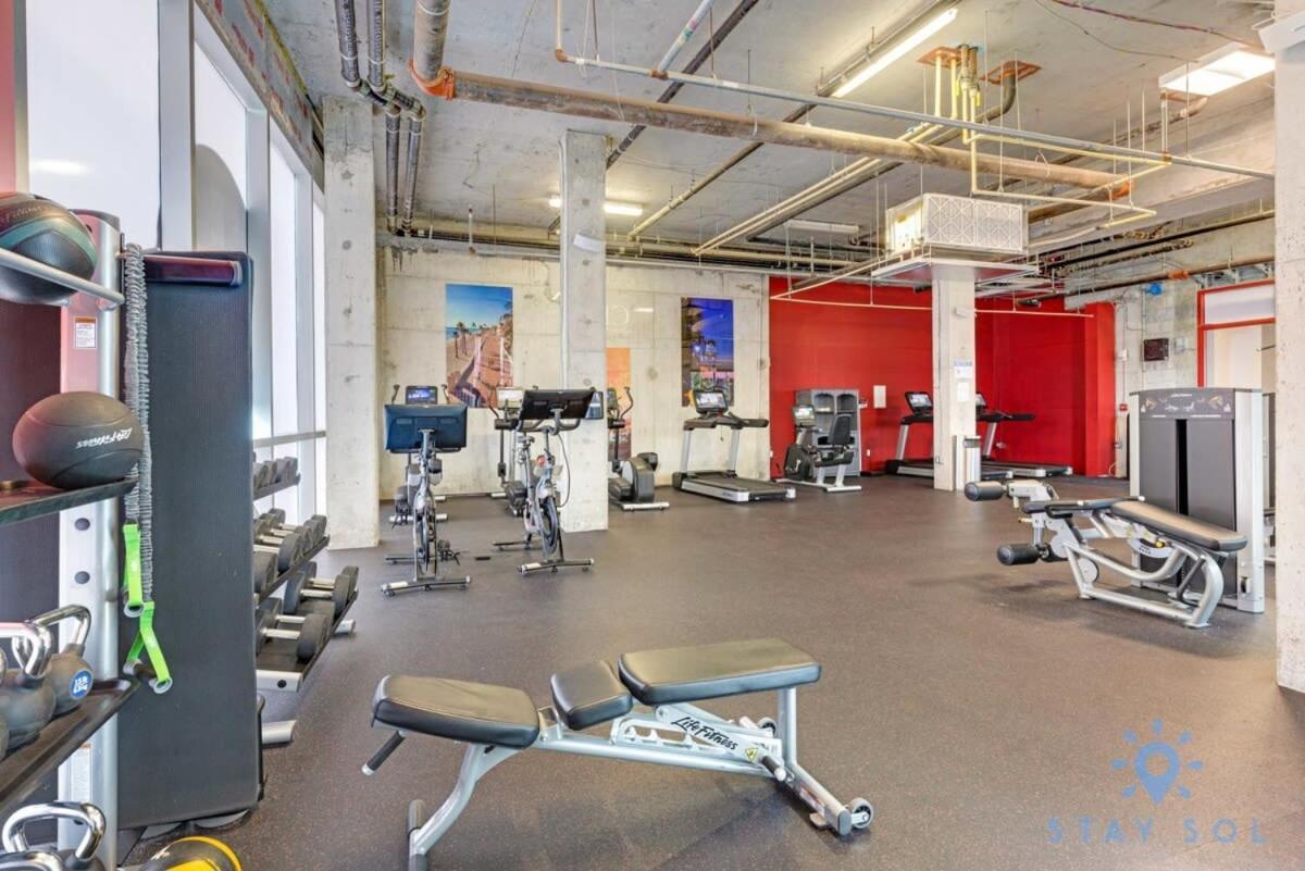 Rooftop Pool & Hot Tub - Gym - Hollywood Beach ภายนอก รูปภาพ