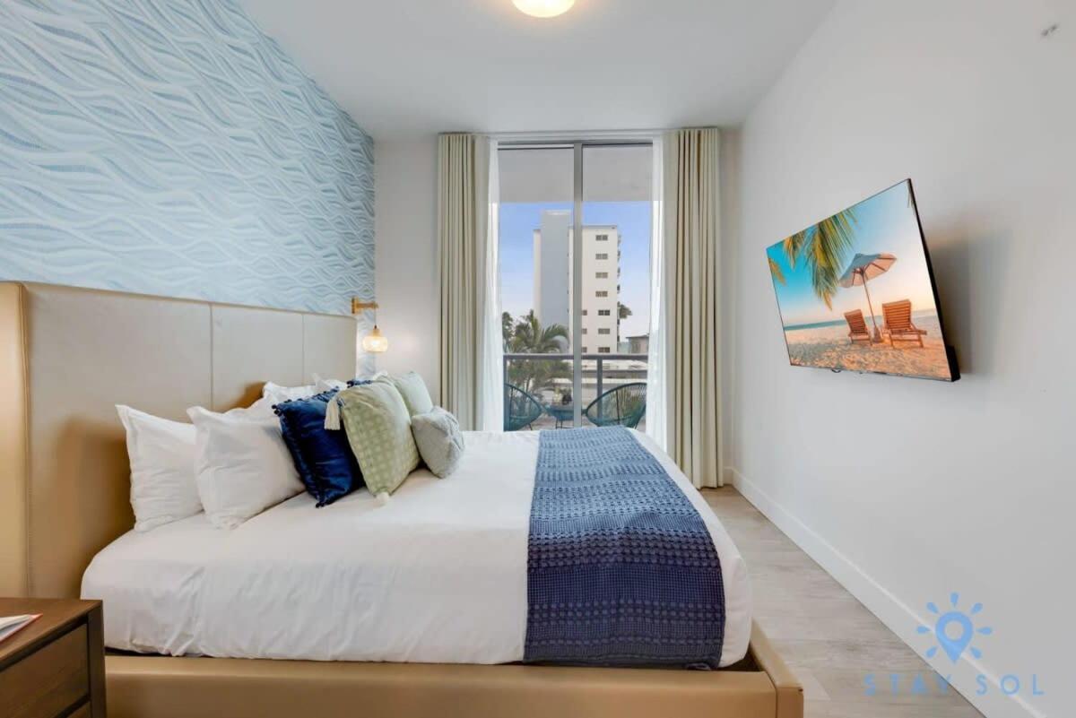 Rooftop Pool & Hot Tub - Gym - Hollywood Beach ภายนอก รูปภาพ