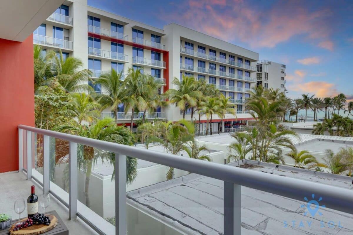 Rooftop Pool & Hot Tub - Gym - Hollywood Beach ภายนอก รูปภาพ