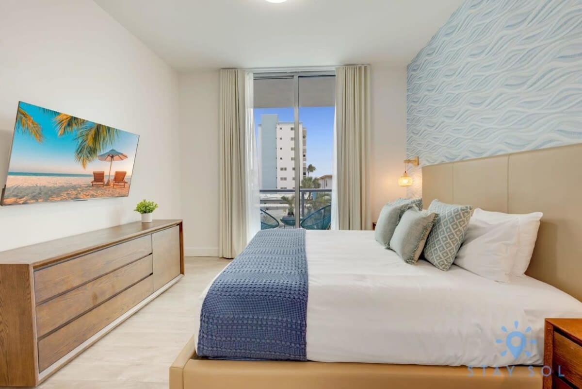 Rooftop Pool & Hot Tub - Gym - Hollywood Beach ภายนอก รูปภาพ